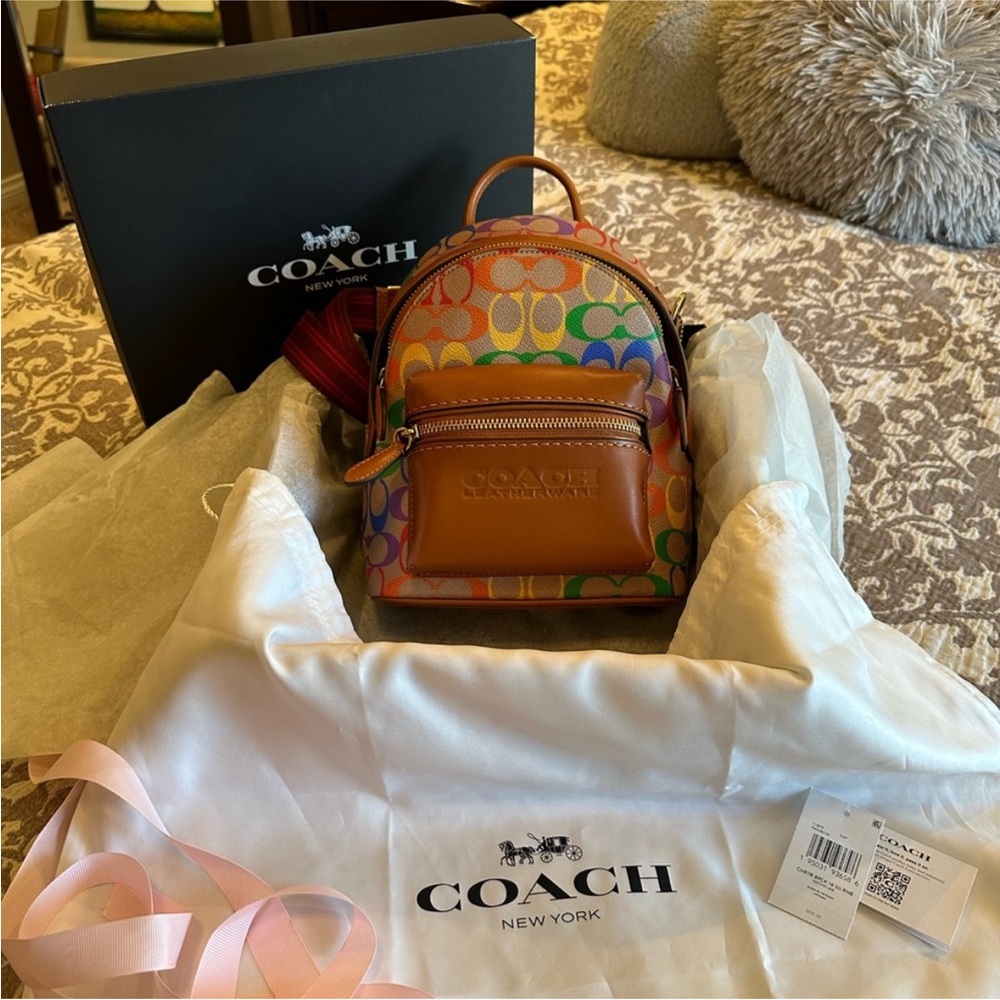 Coach Charter Backpack 18 In Rainbow Signature Canvas - Picture 16 of 16
